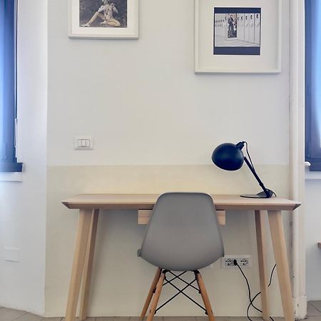 Big Bright Cozy Studio Apartment In Nolo Near Mm1 Милано Екстериор снимка